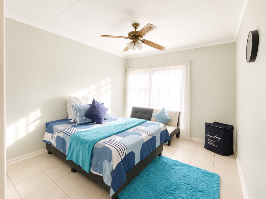 2 Bedroom Property for Sale in Langenhovenpark Free State